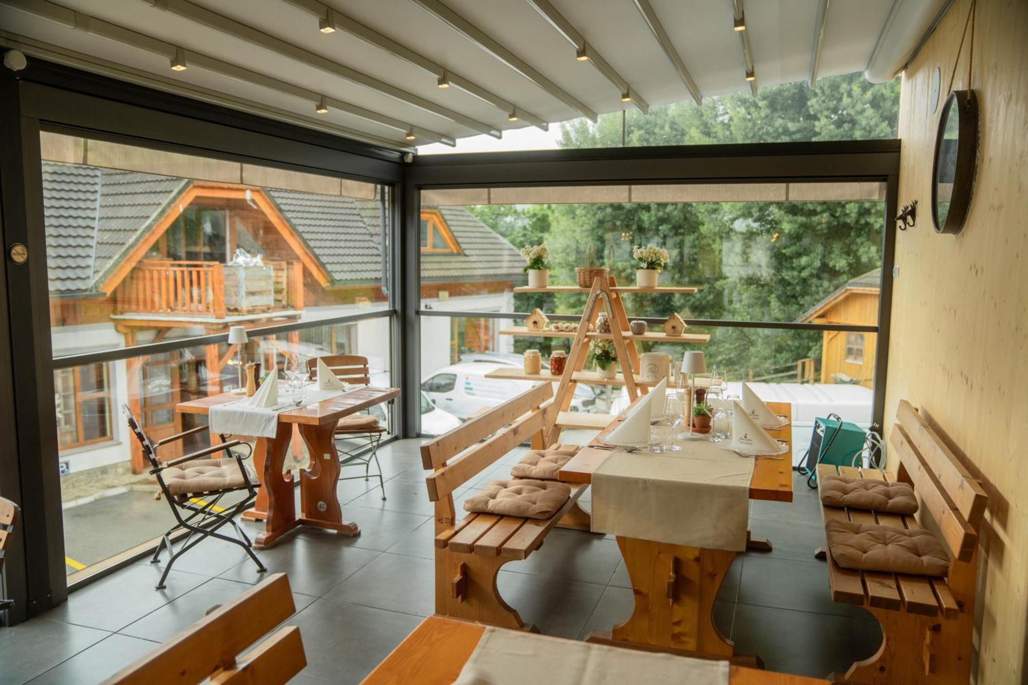 פודצ'טרטק Guesthouse Jelenov Greben מראה חיצוני תמונה