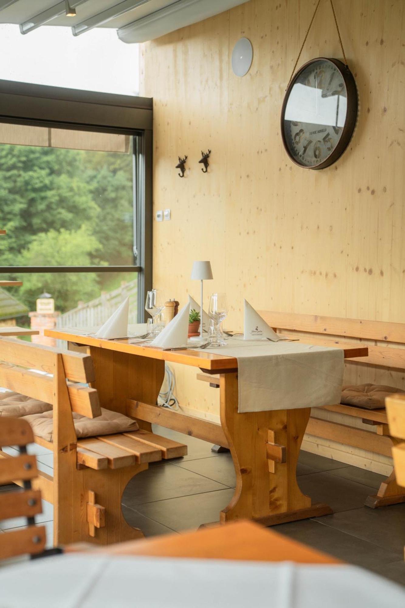 פודצ'טרטק Guesthouse Jelenov Greben מראה חיצוני תמונה